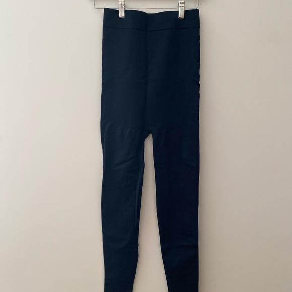 Aritzia/Tentree clothing bundle - Picture 4 of 8